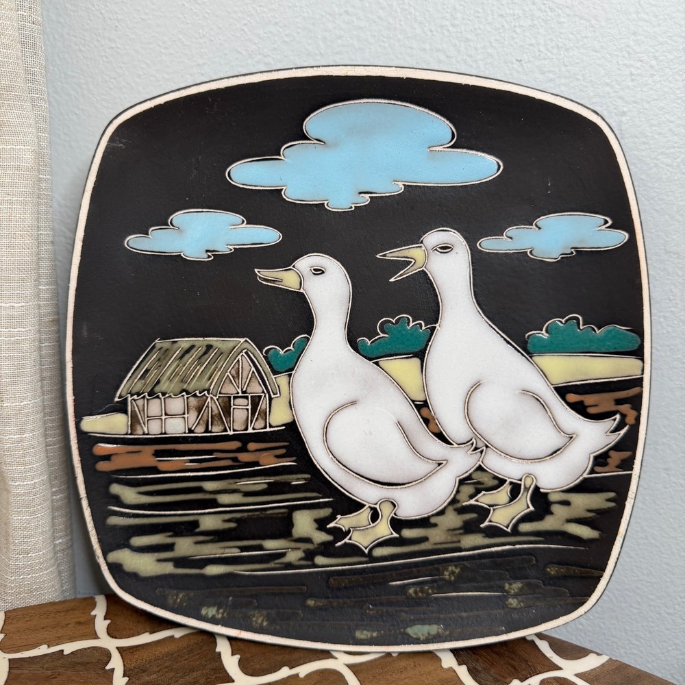 Vintage Arnold Wiigs Fabrikker Norway Geese Ceramic Art Plate AWF Wall Hanging